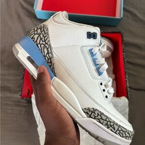 Nike Unc 3s